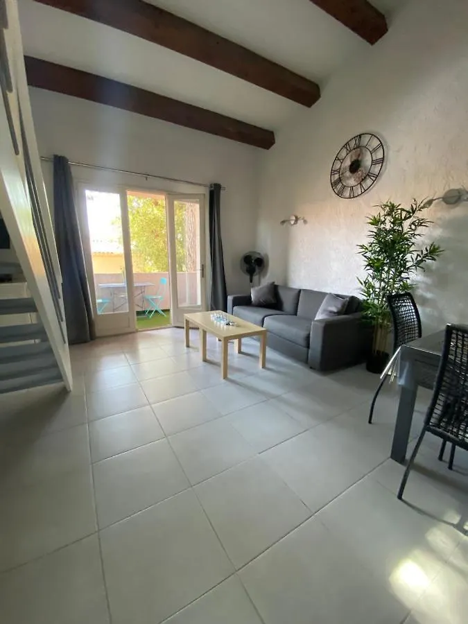 Appartement Les grands pins Les Issambres 0*,