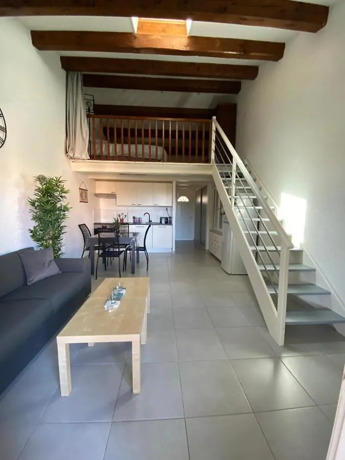 Appartement Les Grands Pins Les Issambres Apartment