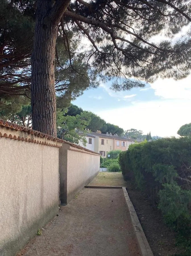 Appartement Les grands pins Les Issambres 0*,